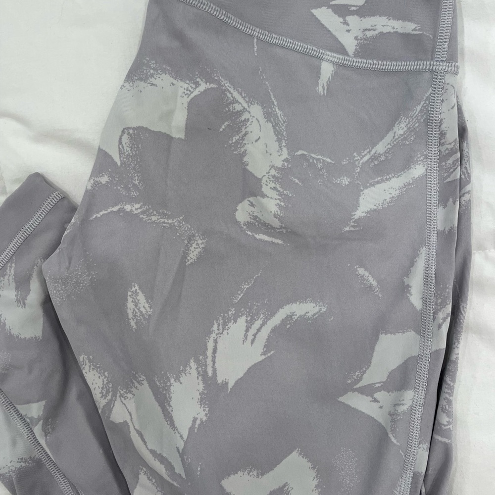 Lululemon Wunder Under Leggings